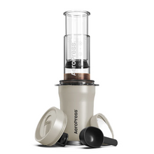 Cargar imagen en el visor de la galería, AeroPress Coffee Maker - Go Plus