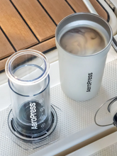 Cargar imagen en el visor de la galería, AeroPress Coffee Maker - Go Plus