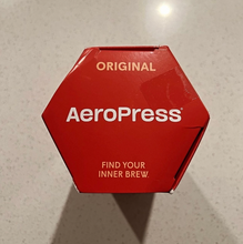 Cargar imagen en el visor de la galería, AeroPress - Coffee Maker Cafetera Portátil