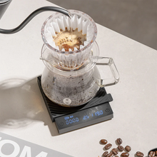 Cargar imagen en el visor de la galería, Balanza Basic Mini Black TIMEMORE - Coffee Scale