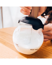 Cargar imagen en el visor de la galería, Hario - Espumador de Leche Qto