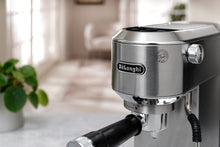 Cargar imagen en el visor de la galería, Cafetera espresso Dedica Duo EC890 - De'Longhi