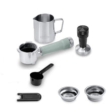 Cargar imagen en el visor de la galería, Cafetera espresso Dedica Duo EC890 - De'Longhi