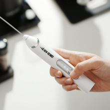 Cargar imagen en el visor de la galería, Espumador de leche eléctrico - MHW-3BOMBER