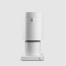 Cargar imagen en el visor de la galería, Molino eléctrico FELLOW Opus Espresso - Con graduaciones para moler café