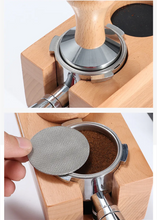 Cargar imagen en el visor de la galería, Espresso puck screen - pantalla de acero inoxidable para portafiltro