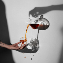 Cargar imagen en el visor de la galería, Jarra servidora de café Hill Coffee Server - MHW-3BOMBER