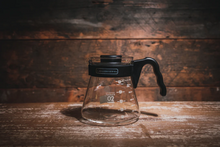 Cargar imagen en el visor de la galería, Jarra servidora para café de 700ml - HARIO