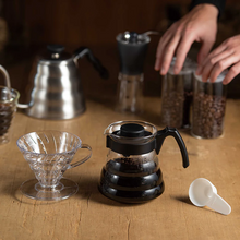 Cargar imagen en el visor de la galería, Kit de V60 1-4 tazas Craft Negro HARIO