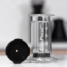 Cargar imagen en el visor de la galería, Tapa de filtro Flow Control - AeroPress