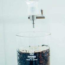 Cargar imagen en el visor de la galería, Torre Water Dripper Clear para Cold Brew - HARIO