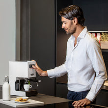 Cargar imagen en el visor de la galería, GAGGIA Classic - Máquina Cafetera