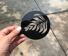 Cargar imagen en el visor de la galería, Moldes de acrílico para dibujo en taza x2