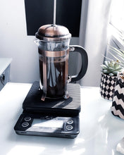 Cargar imagen en el visor de la galería, Balanza digital con temporizador color negro para café - COFFEE SCALE